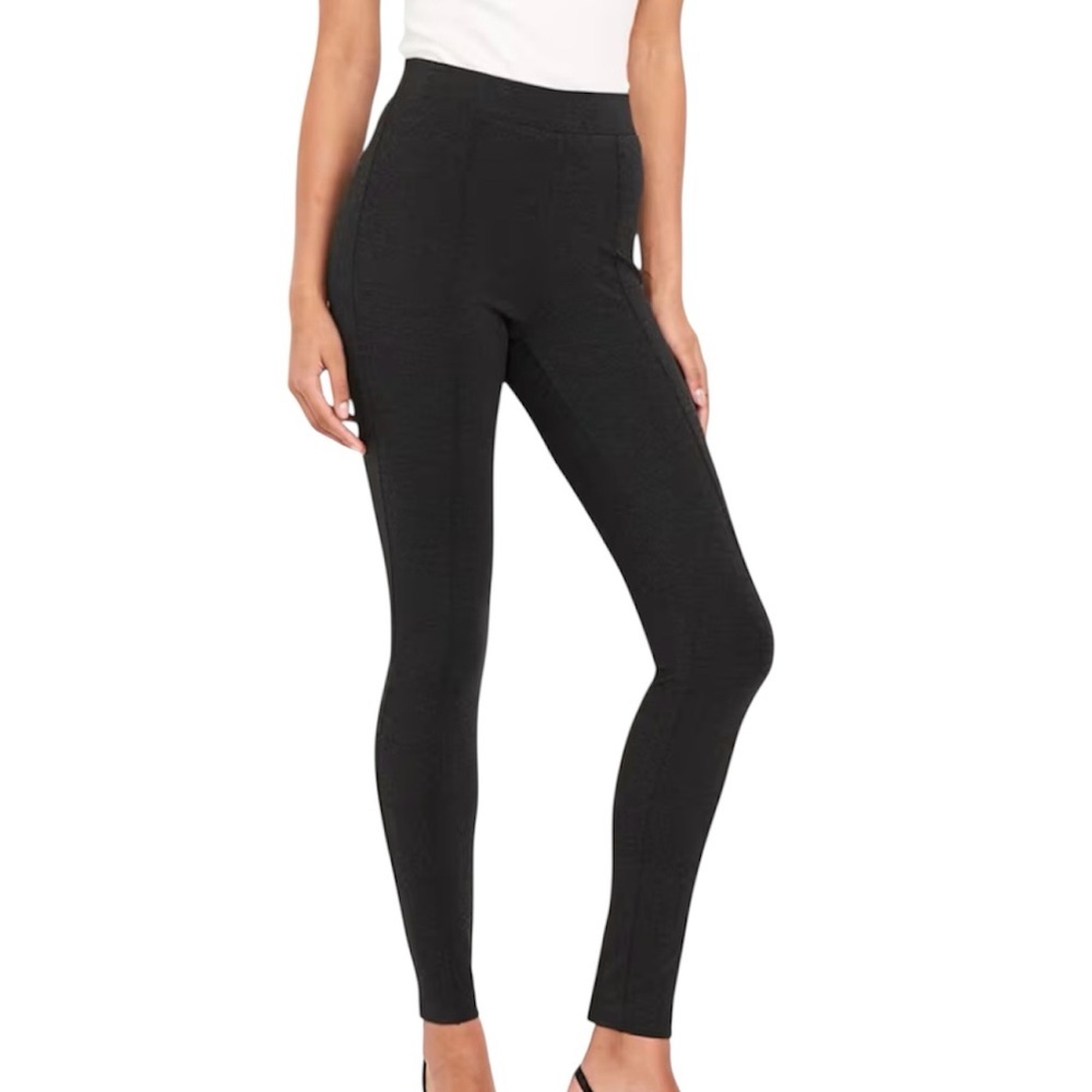 OLD NAVY NWOT Stevie Black Leggings Size XS